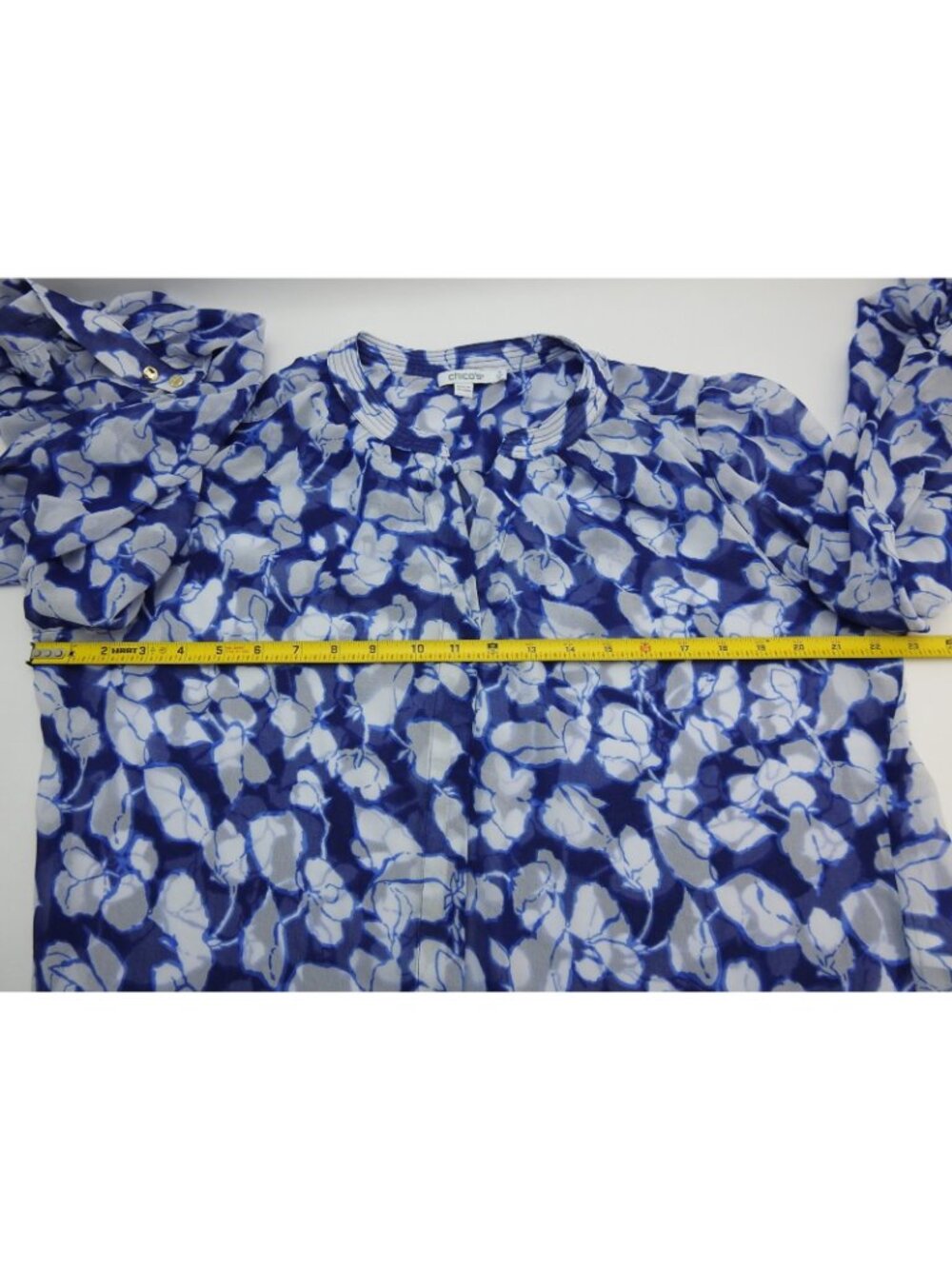 Chico's Georgette Blue White Floral Sheer Blouse Balloon Sleeve Sz 12  2 - Picture 9 of 11